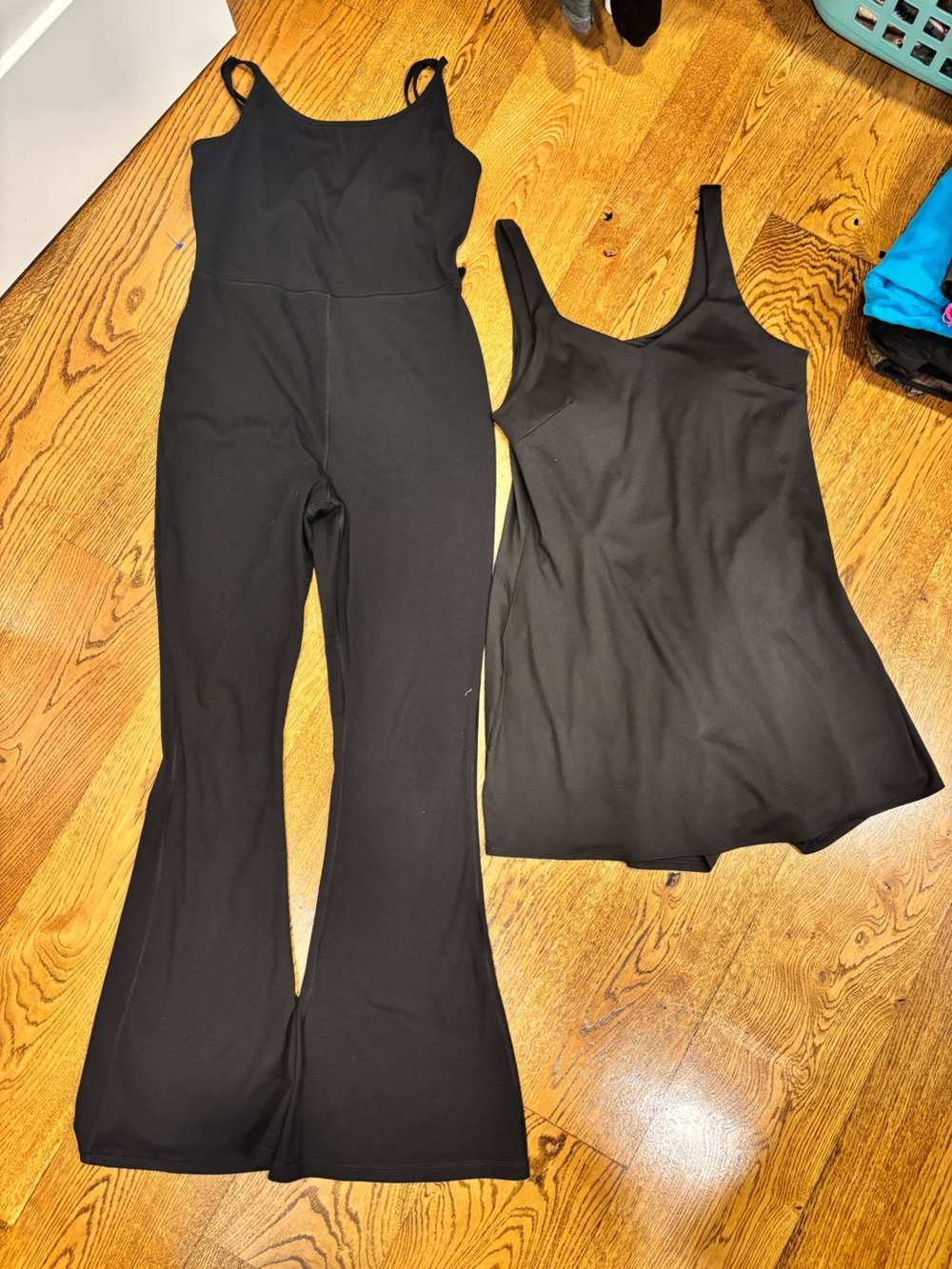 Danskin Size Large With Pull Down Bathroom Shorts W / Size L Jumpsuit